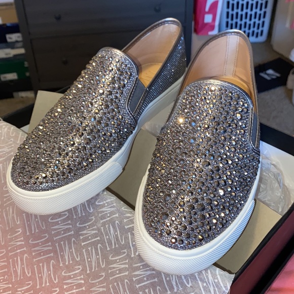 INC SHOE SNEAKERS - Picture 2 of 4